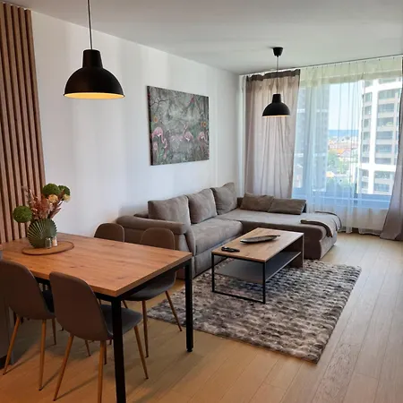 Sky Park By Zaha Hadid- Modern With Garage Διαμέρισμα