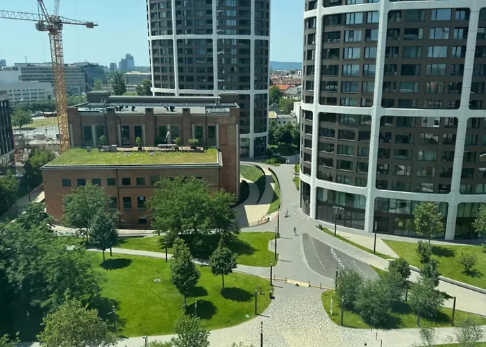 Apartment Sky Park By Zaha Hadid- Modern With Garage Bratislava