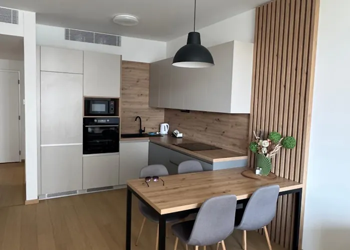 Sky Park By Zaha Hadid- Modern With Garage Братислава